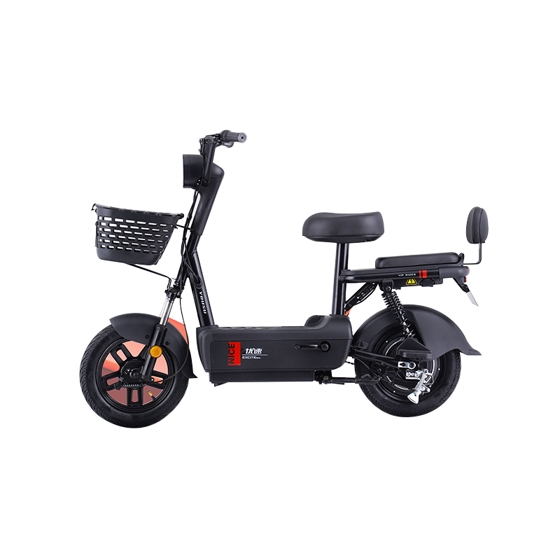 Quomodo bene facit exemplar CoolRun Electric Scooter secundum firmitatem equitandi et praecisionem in velocitatibus superioribus vel in acuta alternis vicibus agit?